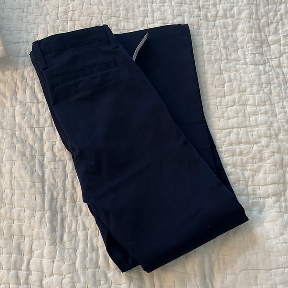 NWT! Old Navy skinny khakis - Picture 4 of 6